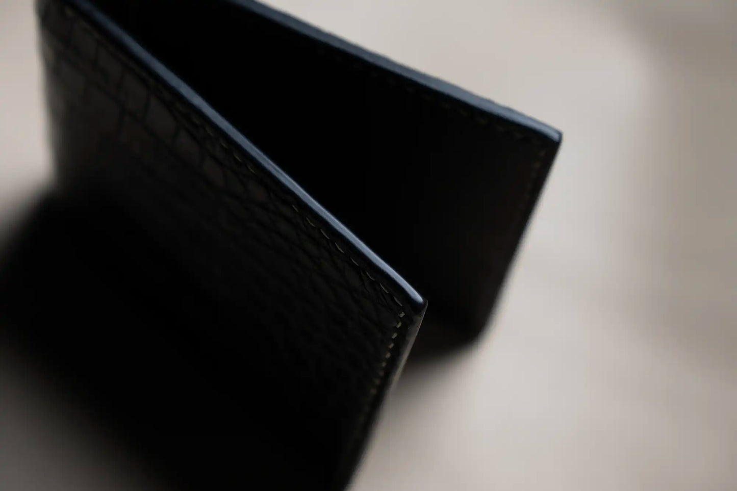 Men’s Handmade Mini Crocodile Leather Bifold Wallet