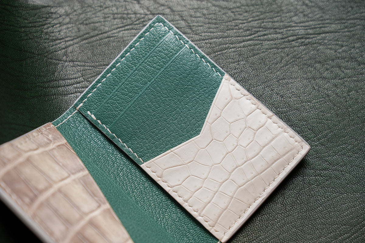 variant-nilo | Handmade Niloticus himalaya leather pocket organizer