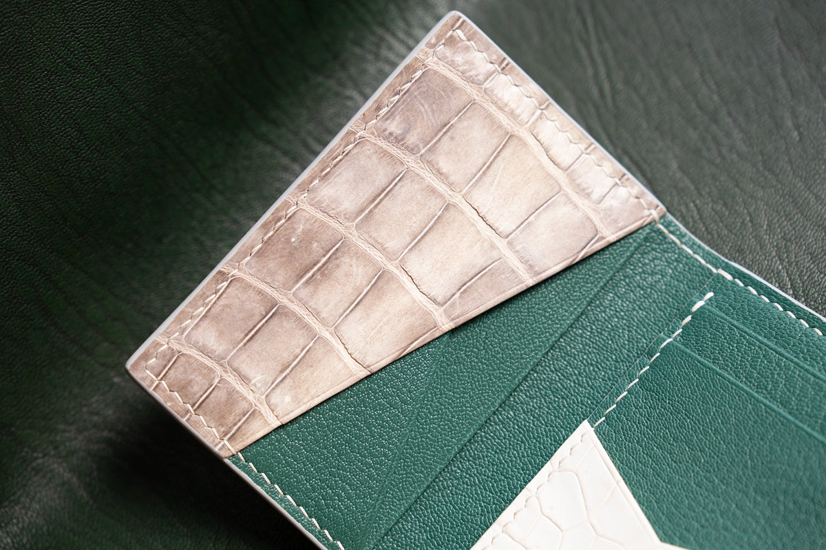 variant-nilo | Handmade Niloticus himalaya leather pocket organizer