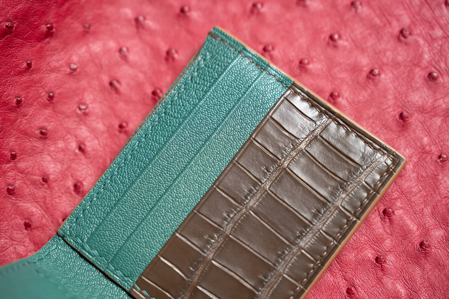 variant-nilo | Handmade Niloticus leather Bifold Wallet