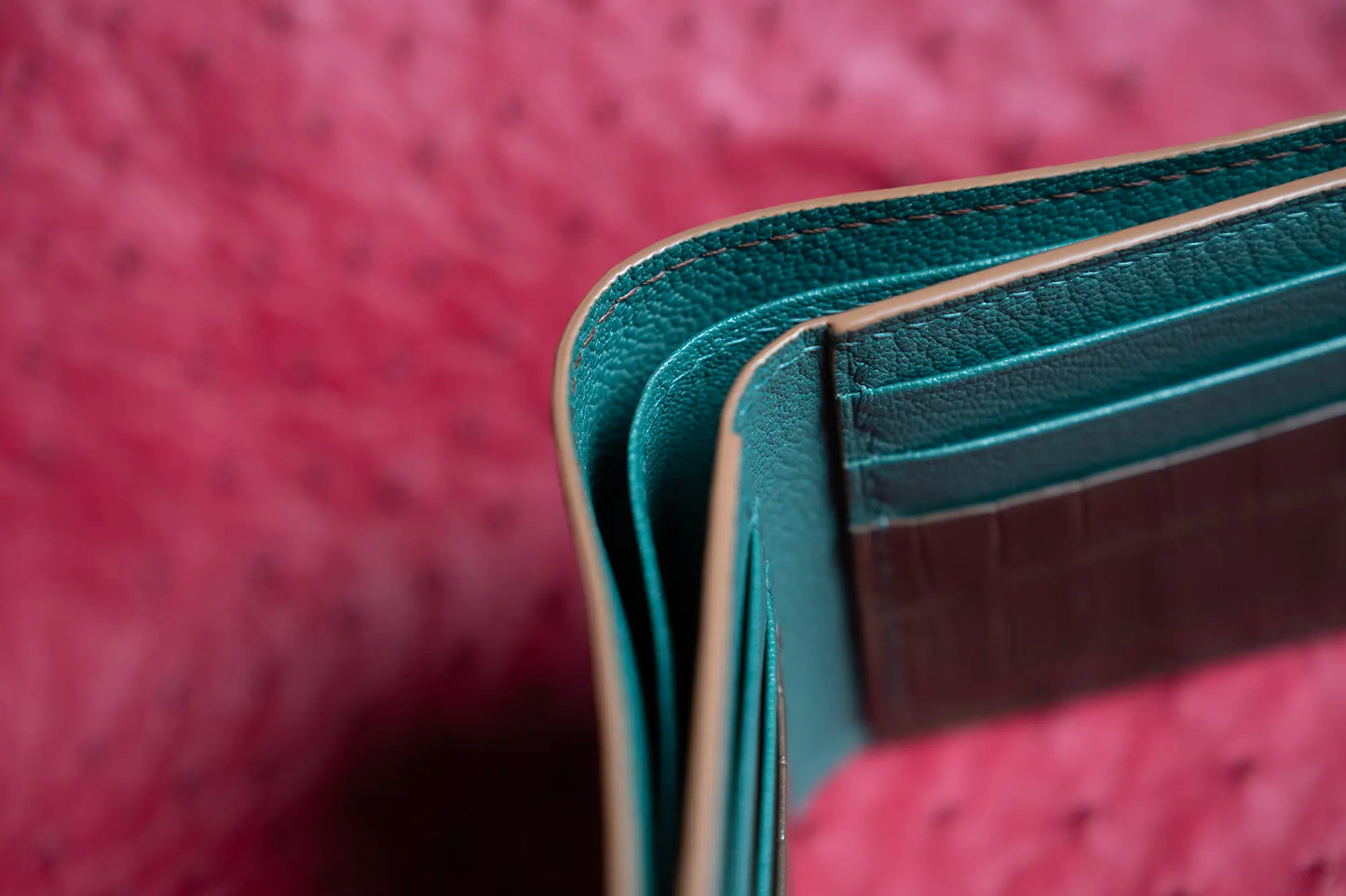 variant-nilo | Handmade Niloticus leather Bifold Wallet